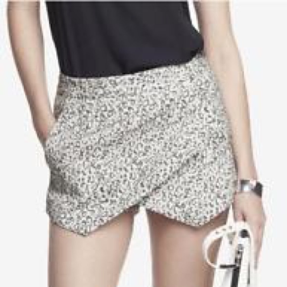 Express Pants - NWT Express skort. -skirt/short-